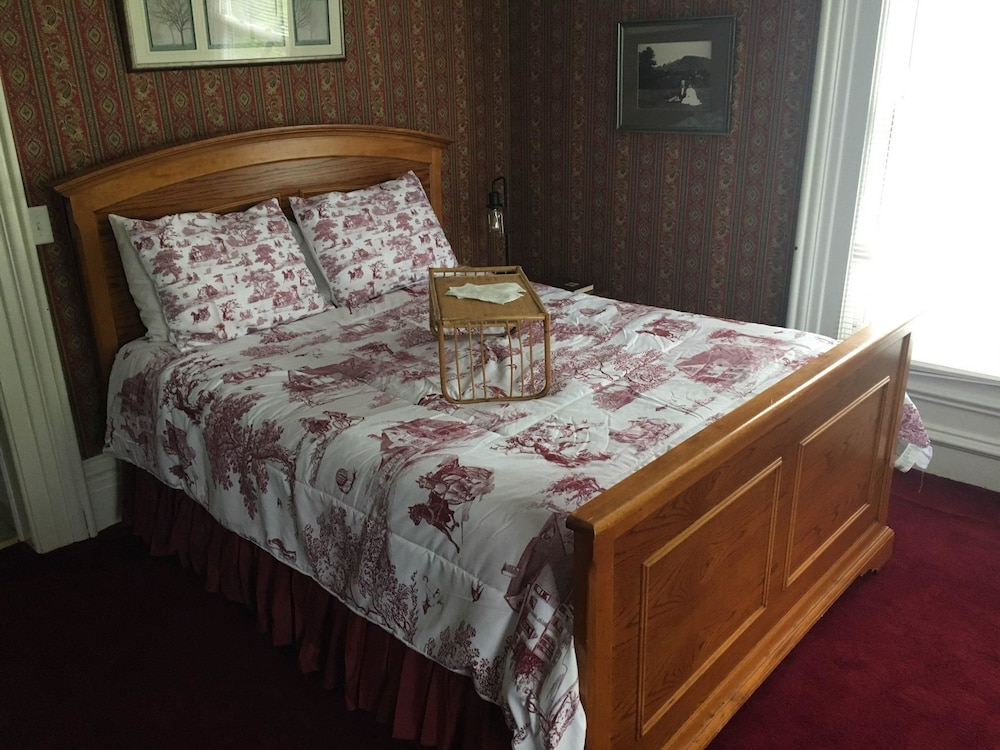 Deluxe Room, 1 Queen Bed, Non Smoking