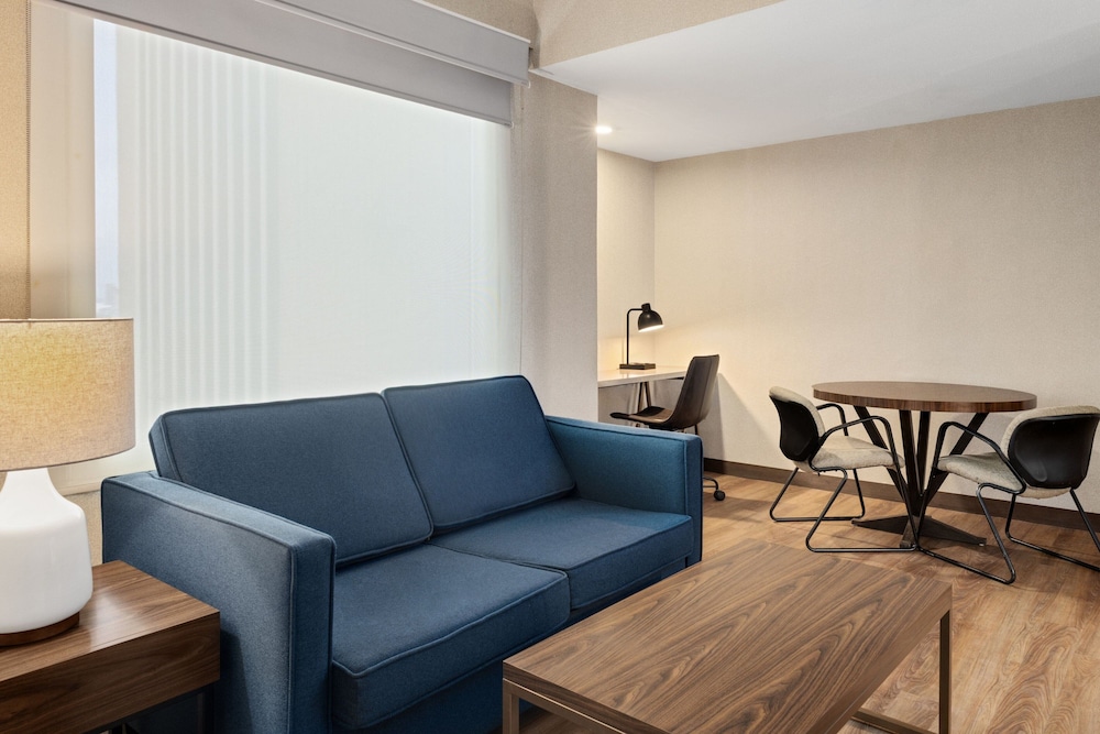 Premium Suite, 1 Bedroom - Photo 5