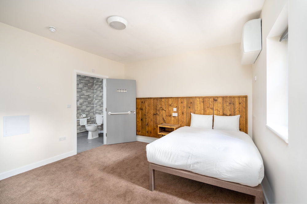 Classic Double Room, Accessible photo 1