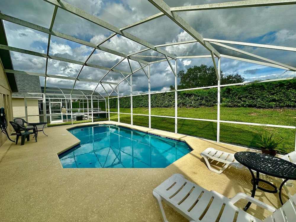 Residential Westbury 4BR Pool Home Near Disney Parks, Bilde 2