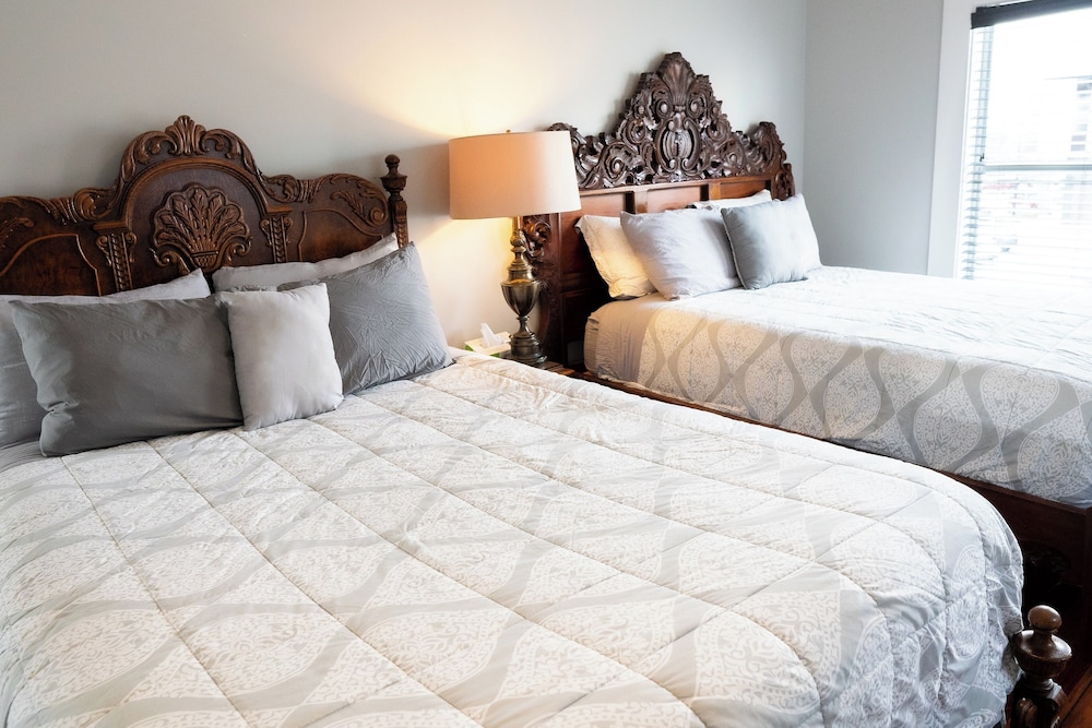 Deluxe Room, 2 Queen Beds (Rustic) Second floor