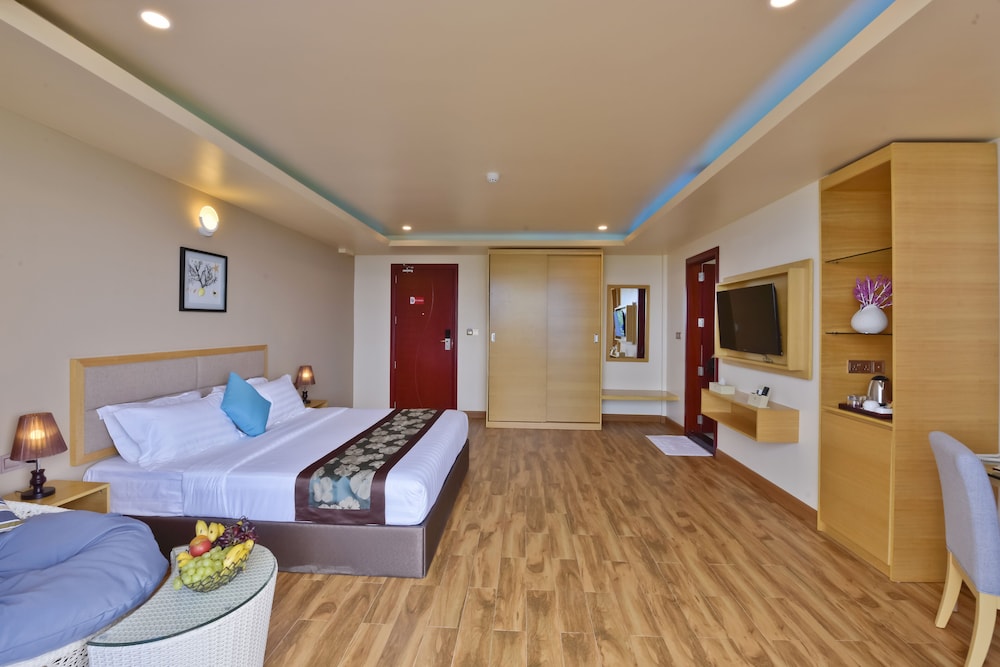 Season Suite photo 3