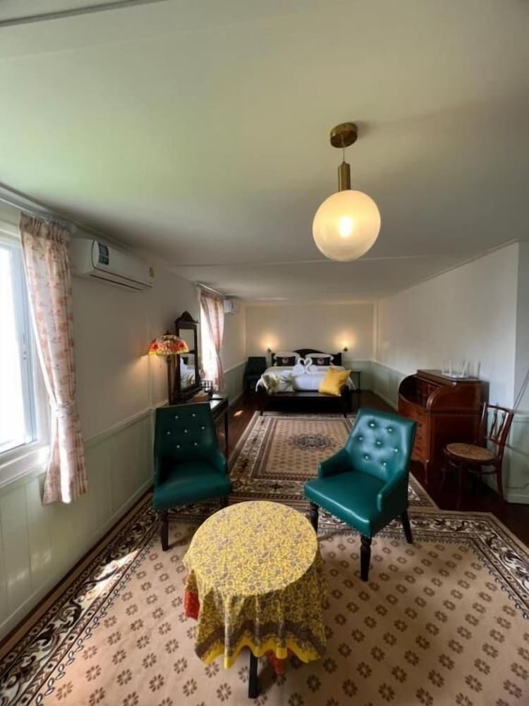 Superior Suite photo 3