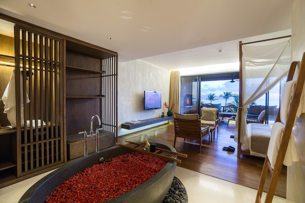 Seaview XL Double Room photo 2