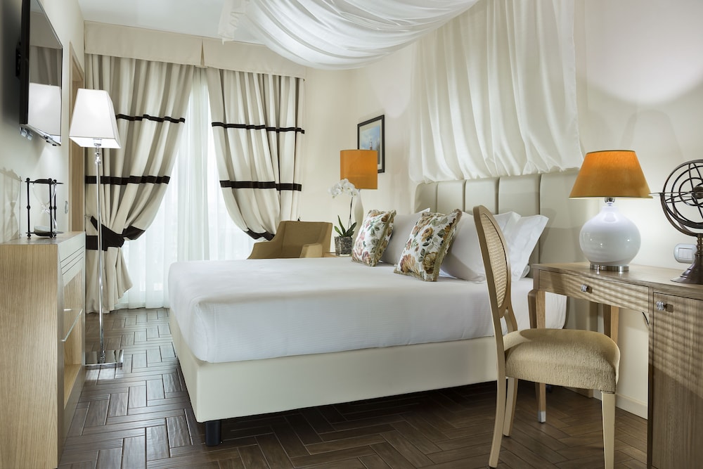 Superior Double Room, Balcony photo 2