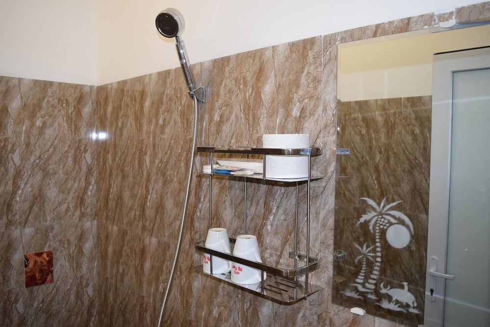 Deluxe Triple Room - Photo 6