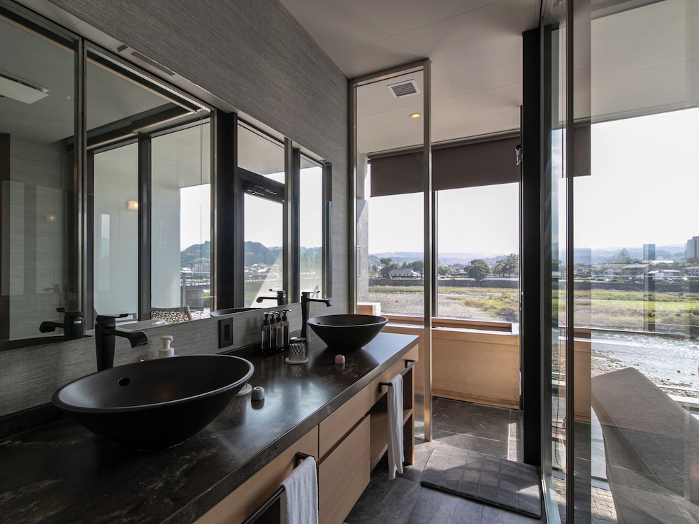 Semi-suite with indoor hot spring bath KAWASEMI, Non Smoking photo 2