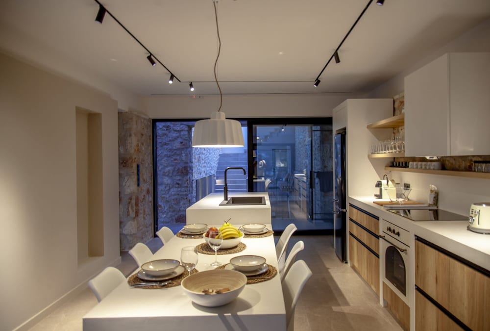Villa photo 2