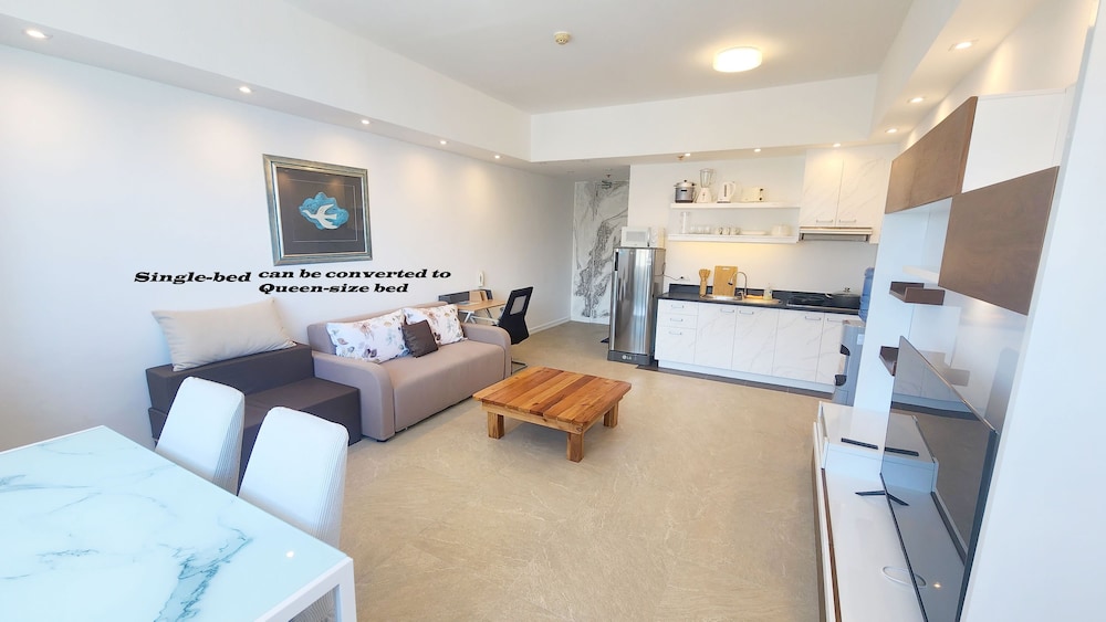 Panoramic Condo, Ocean View, Beachfront photo 3