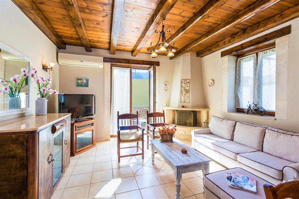 Villa, Private Pool photo 3