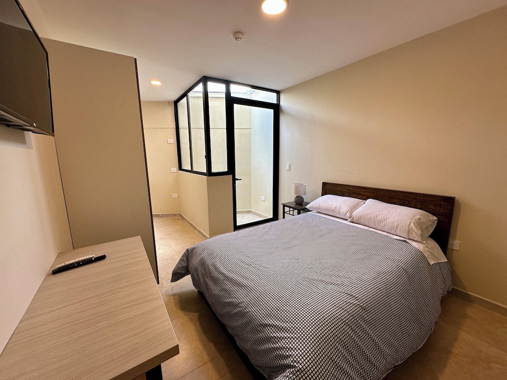 Comfort Suite photo 3