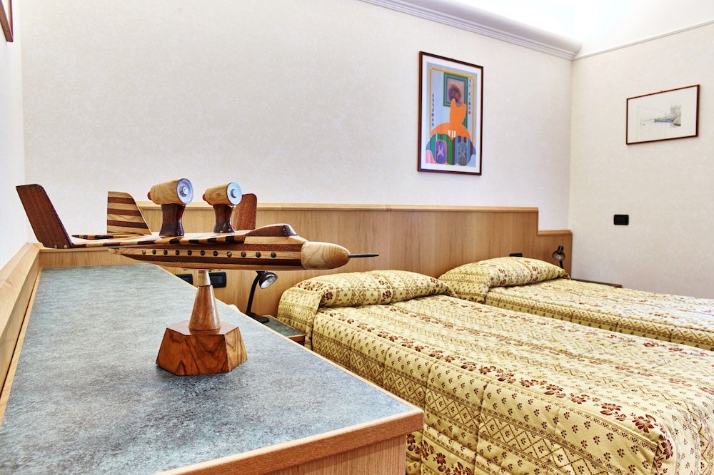 Double Room - Photo 4