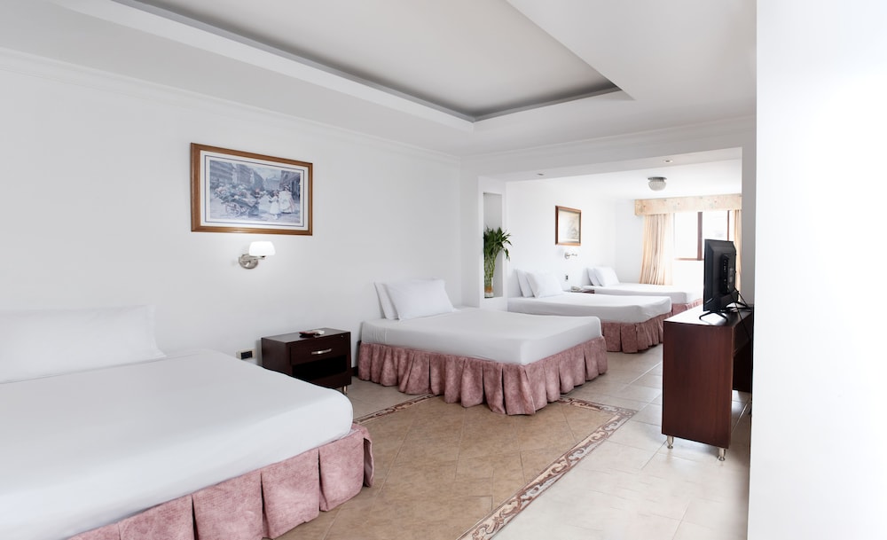 Standard Twin Room photo 1
