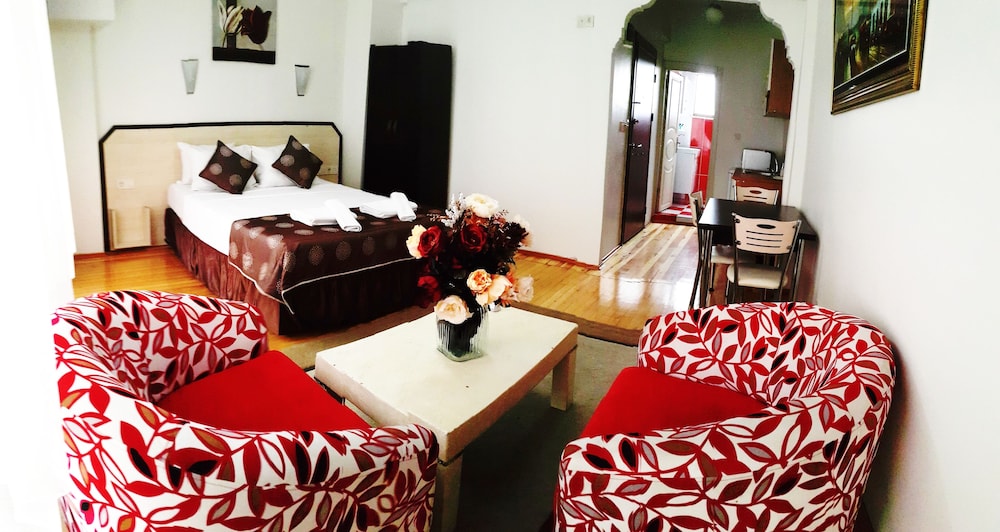 Standard Suite photo 2