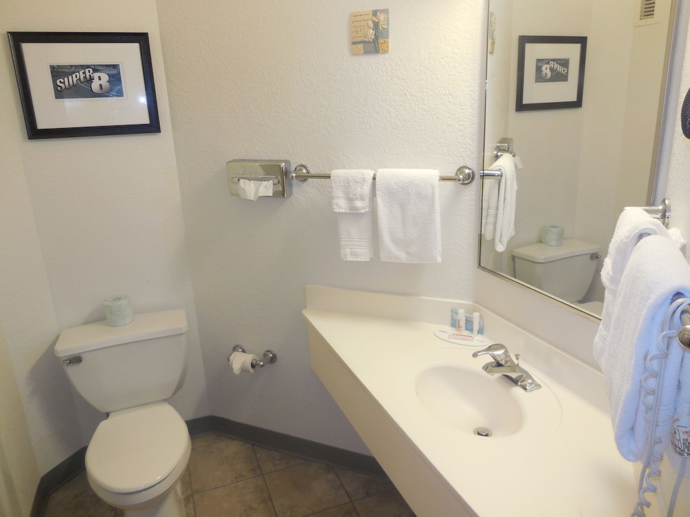 Suite, 1 Double Bed, Non Smoking - Photo 4