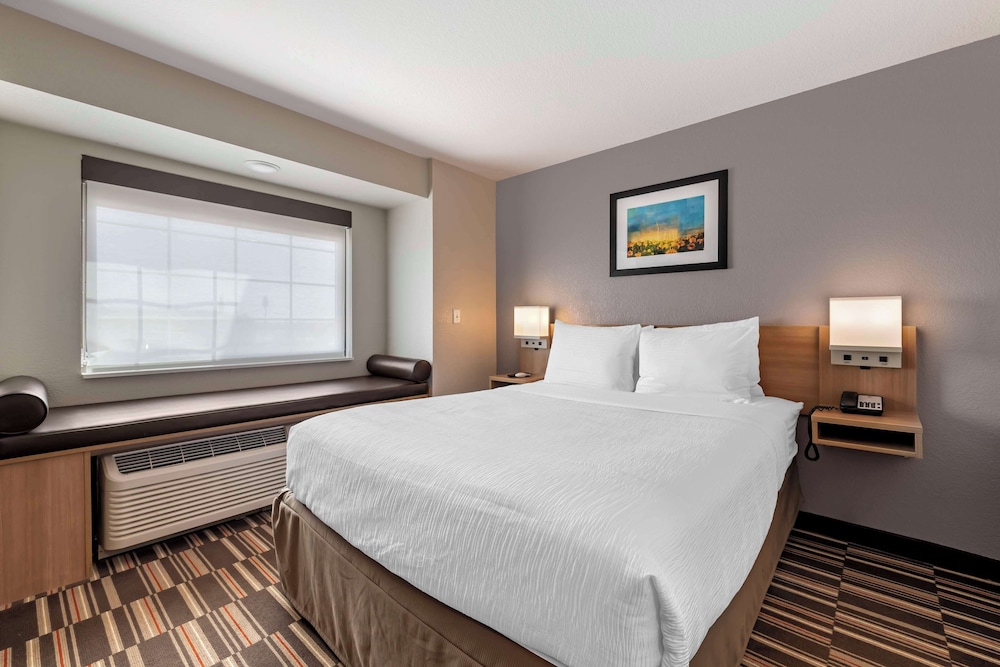 Standard Room, 1 Queen Bed, Non Smoking
