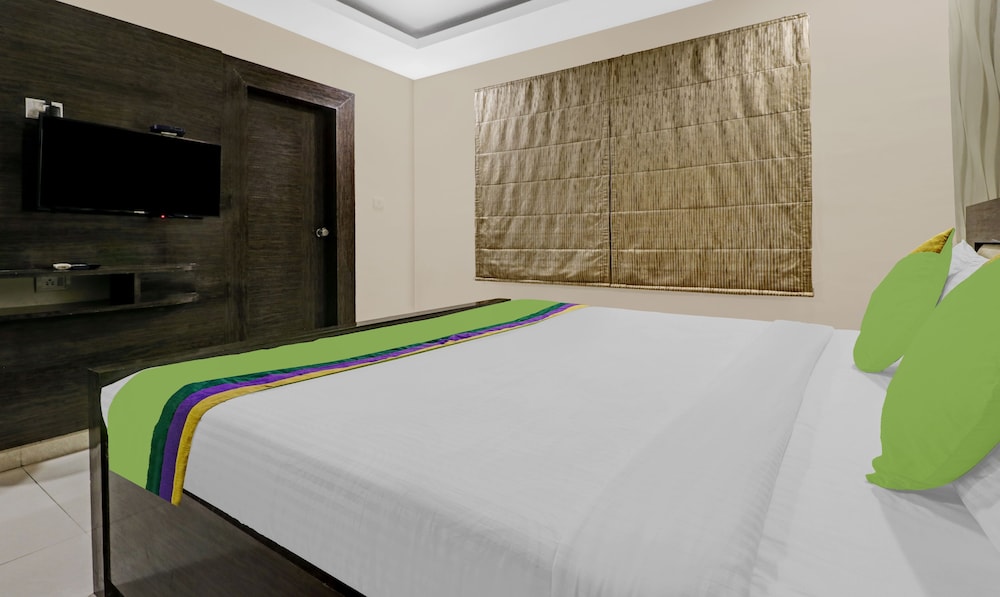Deluxe Room - Photo 3