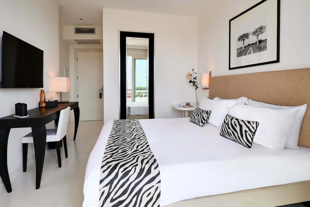 Classic Double or Twin Room, 1 Double or 2 Twin Beds - Photo 1