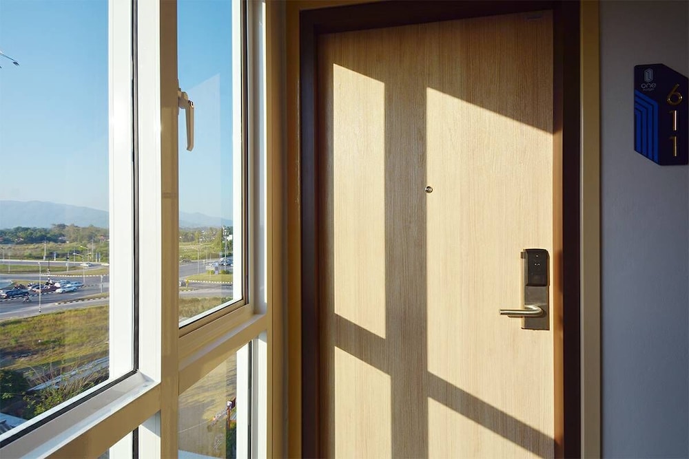Standard Twin Room - Photo 7