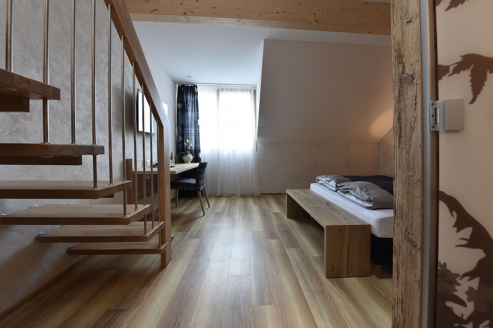 Family Quadruple Room, Multiple Beds photo 2