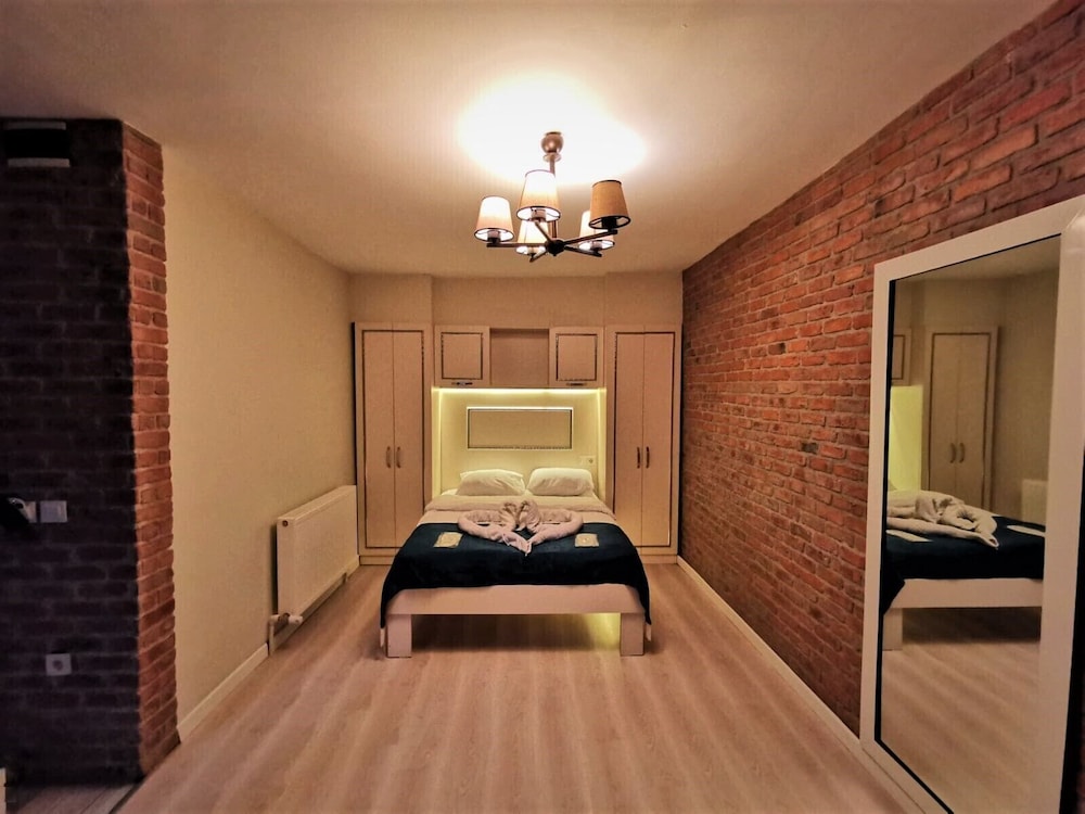 Family Room photo 1