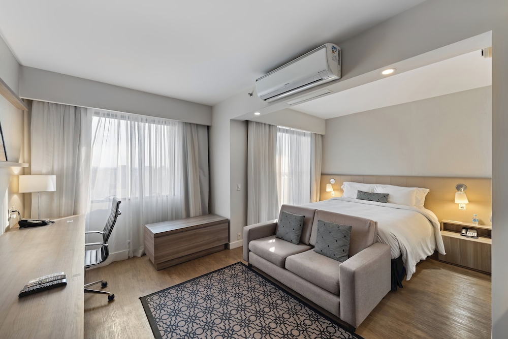Studio Suite, 1 Queen Bed, Kitchen (Panoramic) - Photo 8