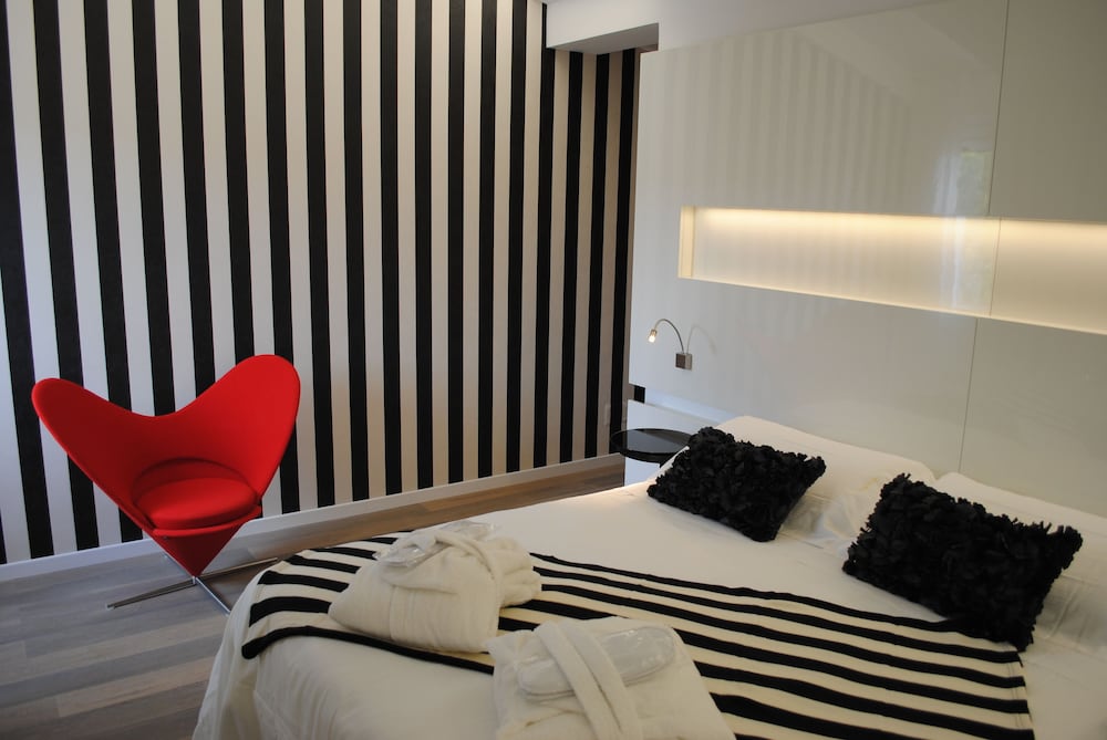 Luxury Suite