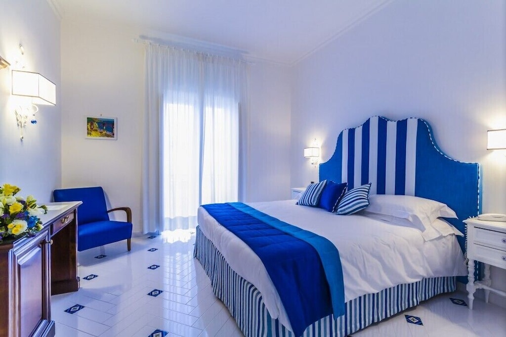 Standard Double or Twin Room, Balcony - Photo 1
