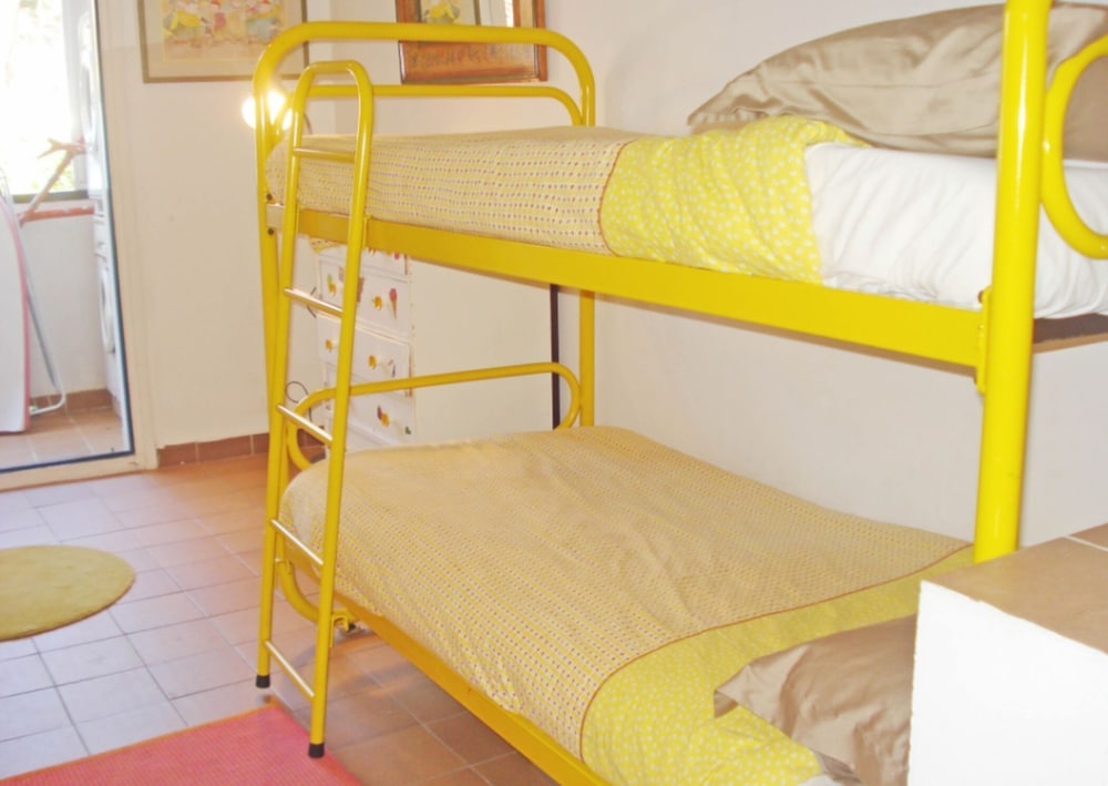 Family Apartment, 2 Bedrooms, Balcony photo 2