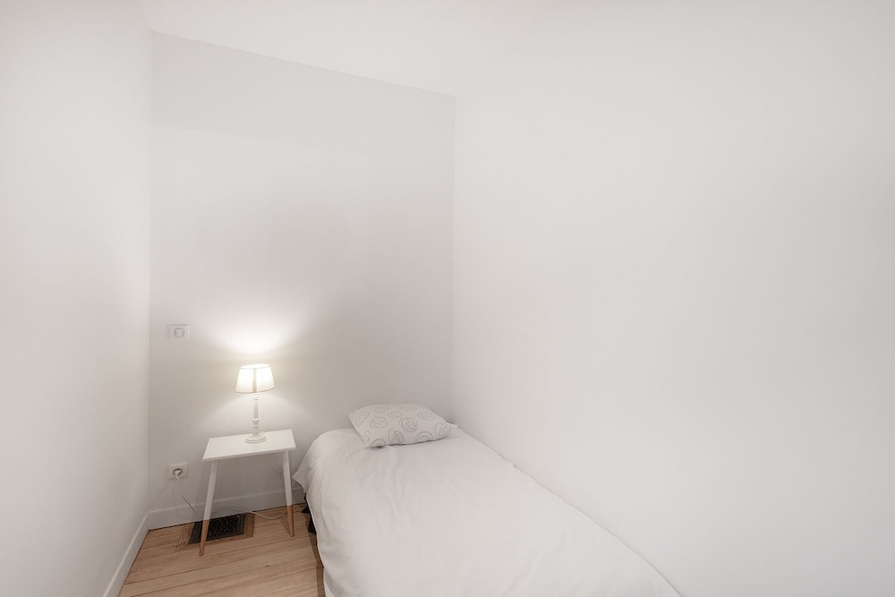 Apartment, Private Bathroom (Gîte / 2 Chambres) photo 2