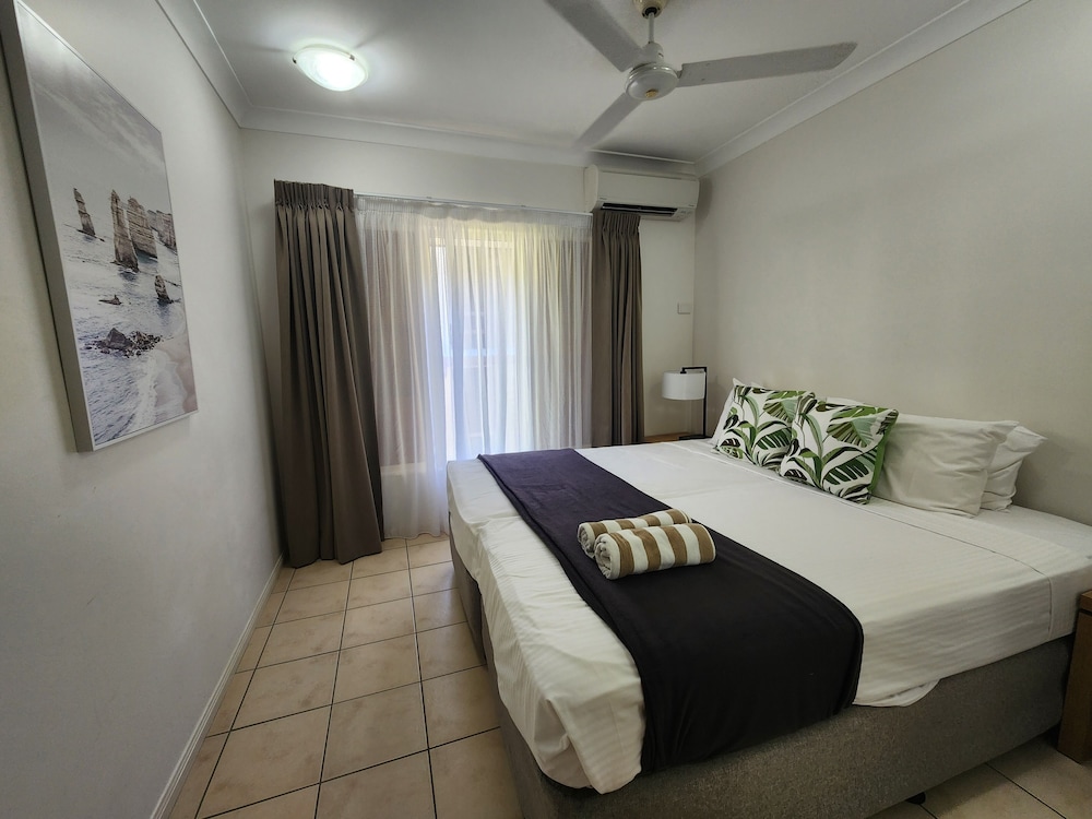 Apartment, 2 Bedrooms, Jetted Tub