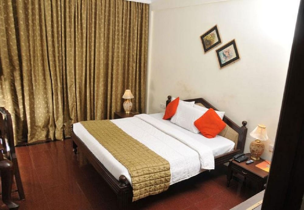 Executive Double Room - Photo 10