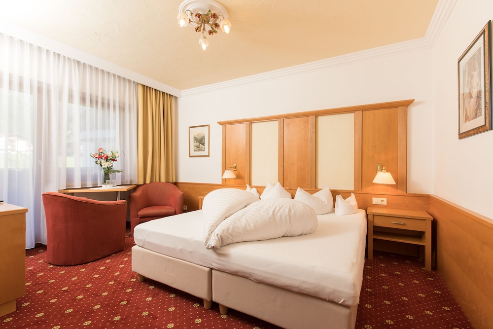 Standard Double Room photo 3