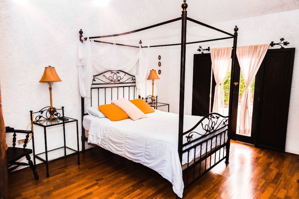 Family Suite, Multiple Beds, Mountain View