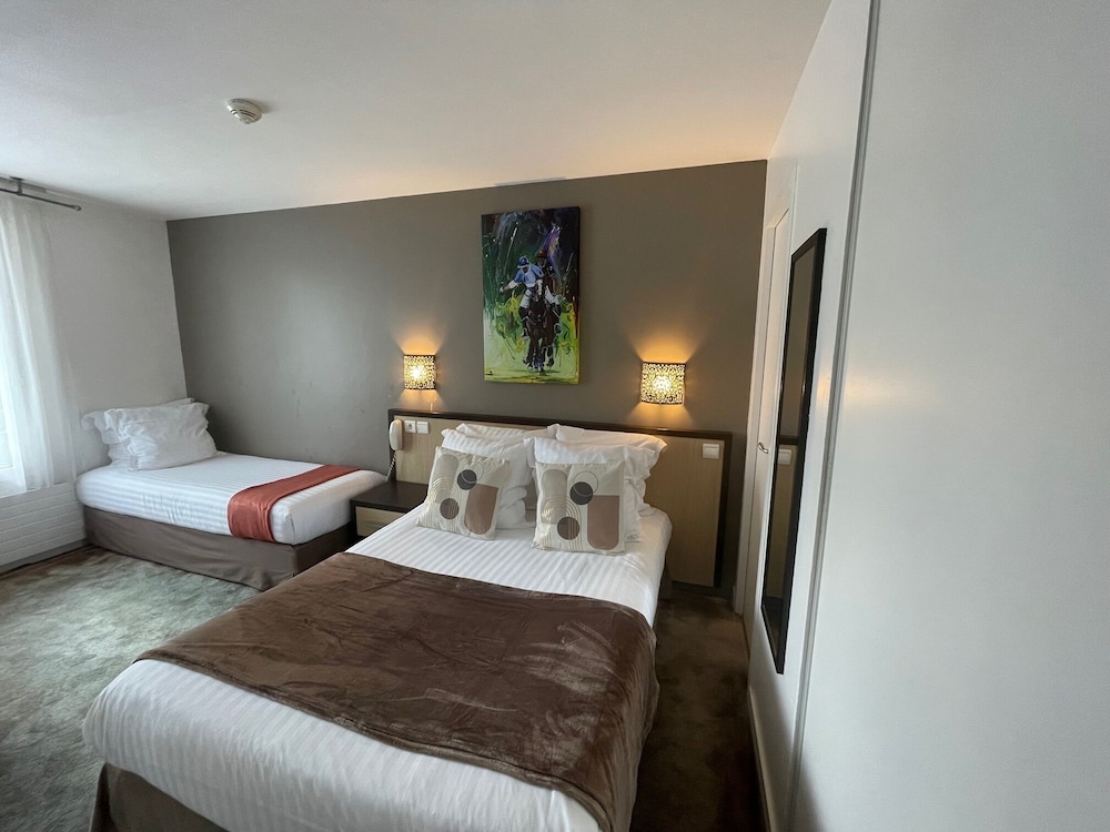Superior Triple Room