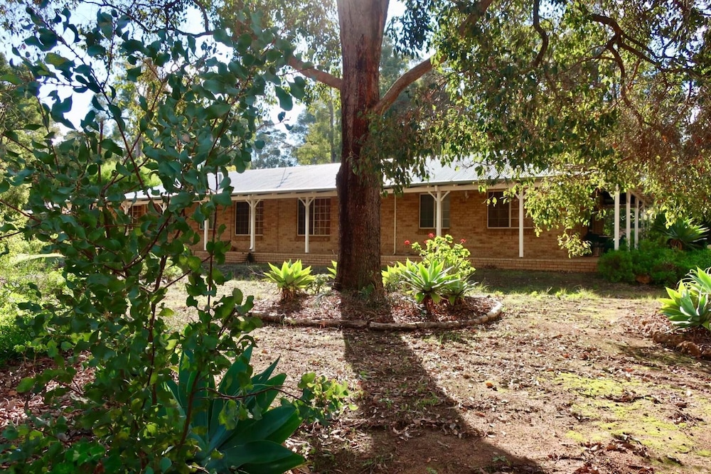 Premier Suite, Fully Self Contained - Photo 7