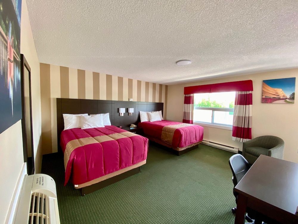Standard Room, 2 Double Beds