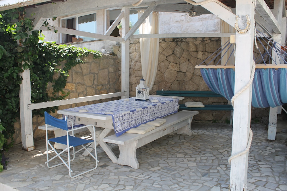 Apartment, 1 Bedroom, Terrace, Sea View photo 3
