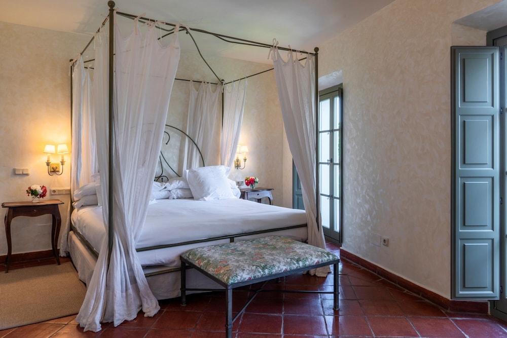 Luxury Quadruple Room, Connecting Rooms - Photo 5