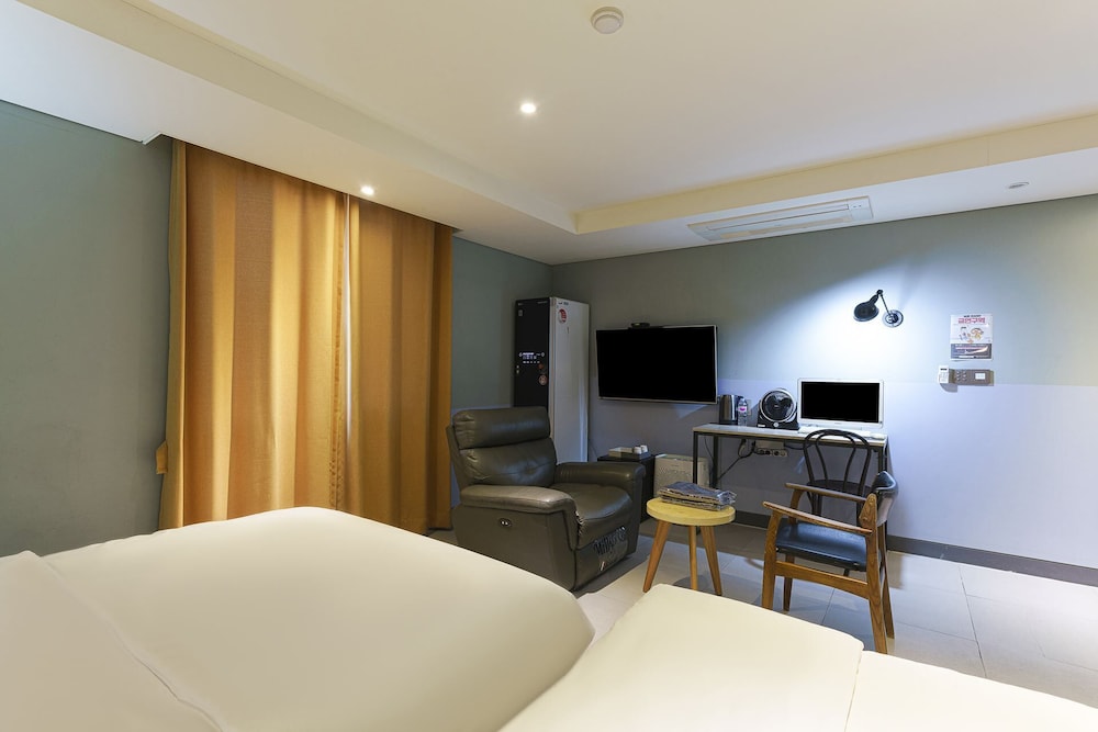 Family Twin Room photo 3