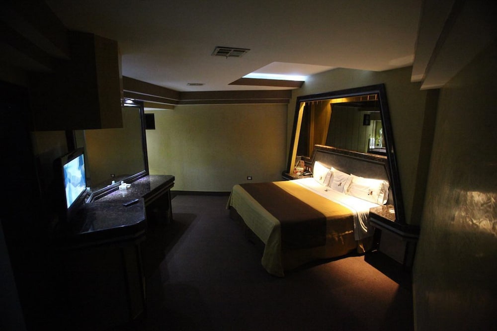 Premium Suite, 2 Bedrooms photo 2