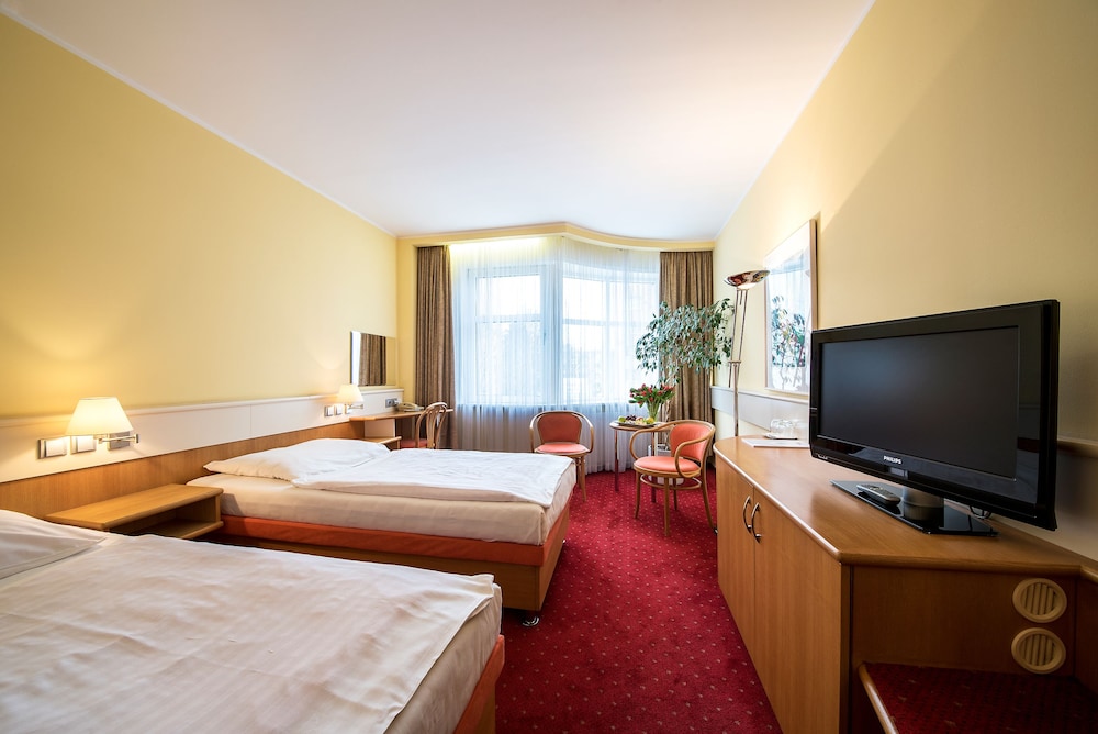 Comfort Twin Room