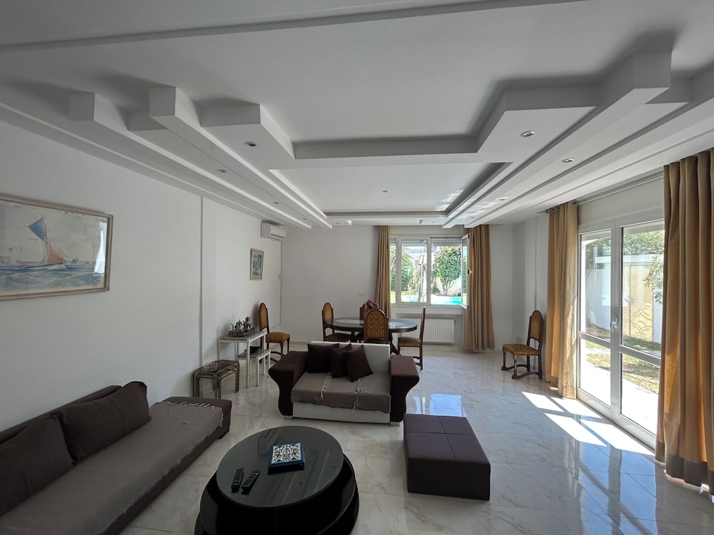 Superior Apartment photo 1
