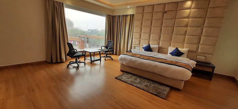 Premium Room photo 2