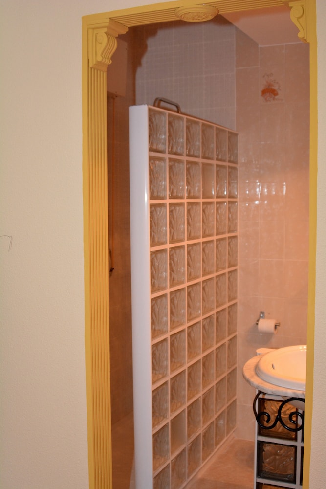 Double or Twin Room photo 2