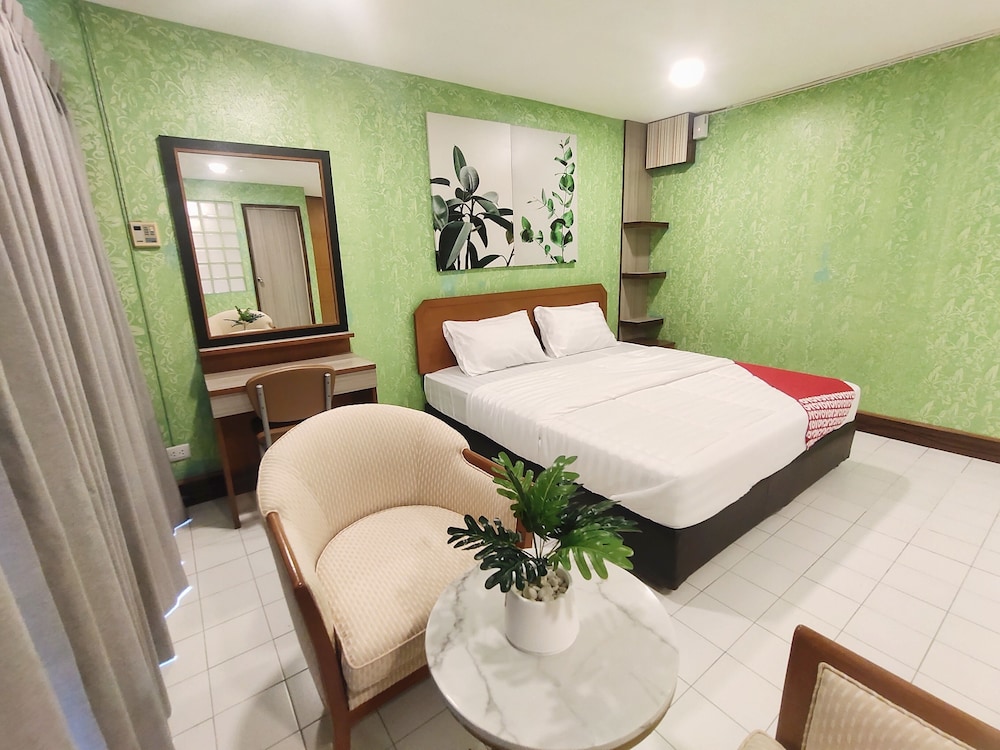 Deluxe Double Room photo 3