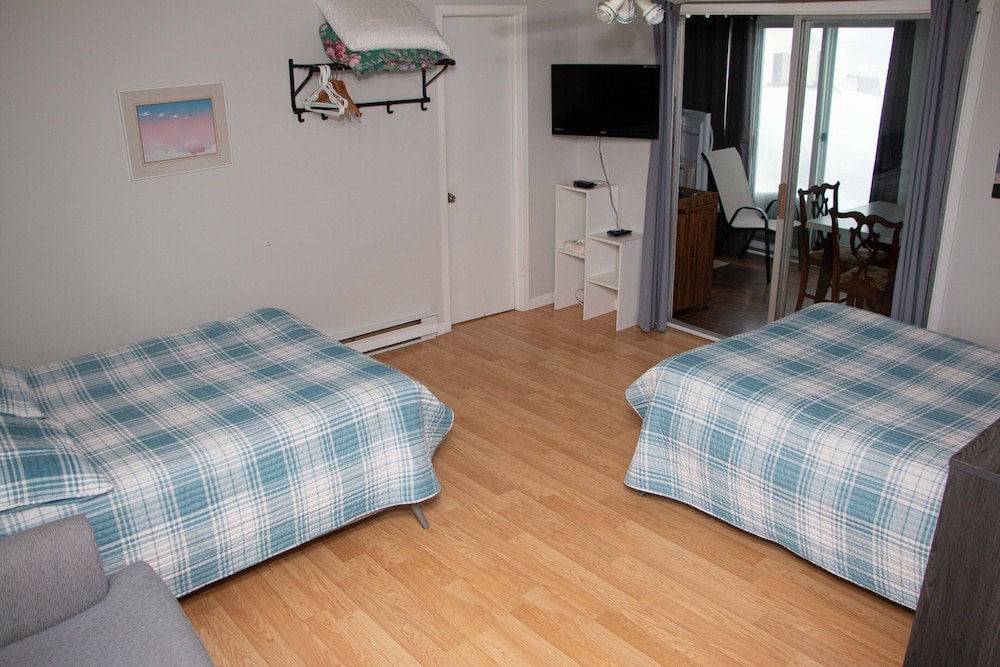 Superior Quadruple Room photo 3