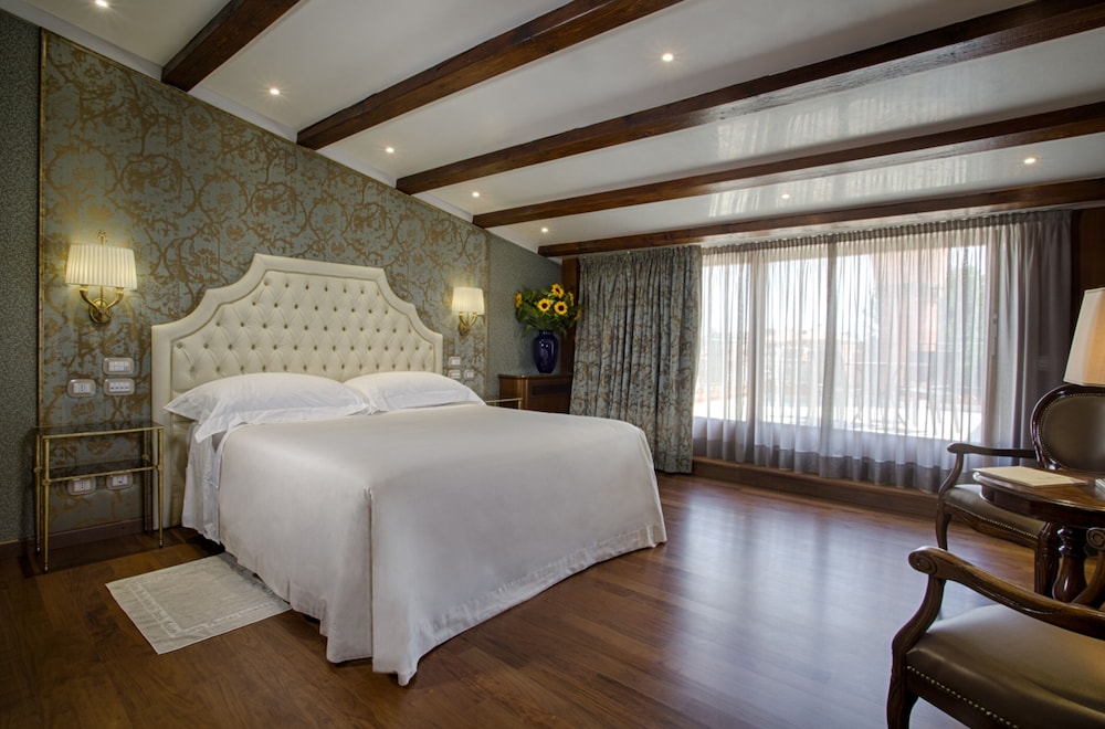 Junior Suite, Canal View (Rooftop)(Small Canal Rio Novo/Garden)