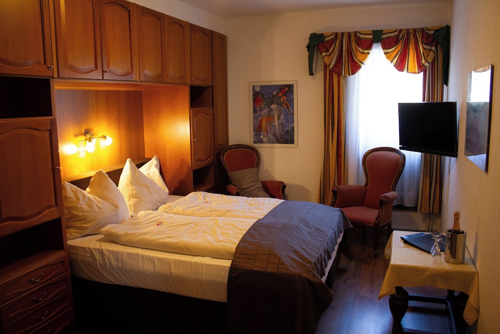 Comfort Double Room, Mountain View photo 1