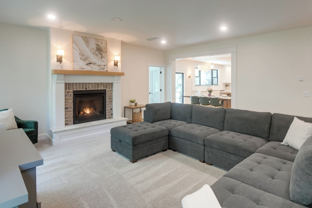 House (4 Bedrooms) photo 1